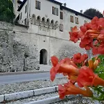 Mezzaterra 10 Tourits *