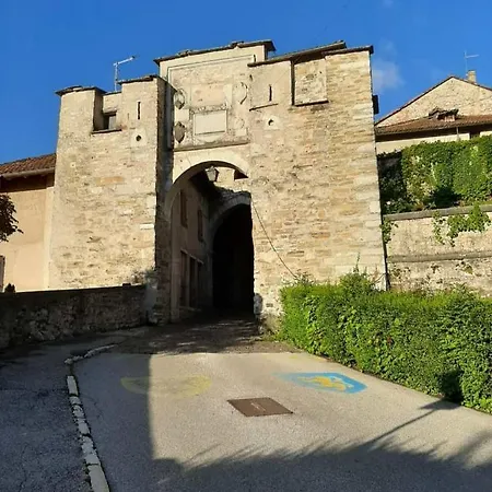 Via Mezzaterra 10 Daire Feltre