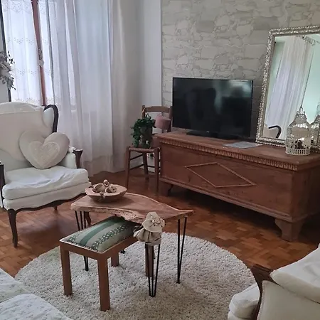 Apartment Via Mezzaterra 10